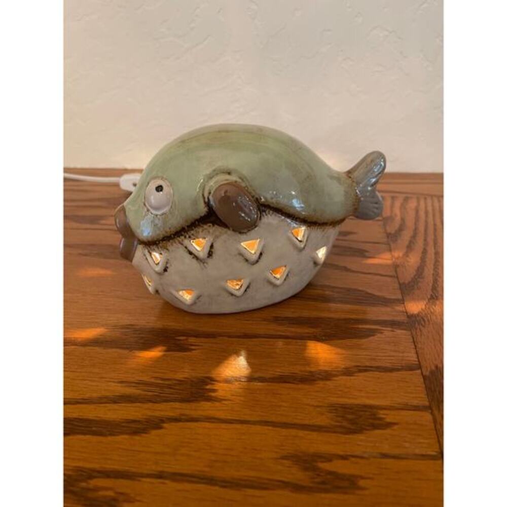 Vintage hand-glazed ceramic puffer fish figurine Lamp